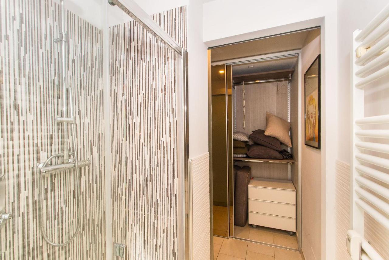 Corso Vittorio & Valentino Bright Studio Apartment Торино Екстериор снимка